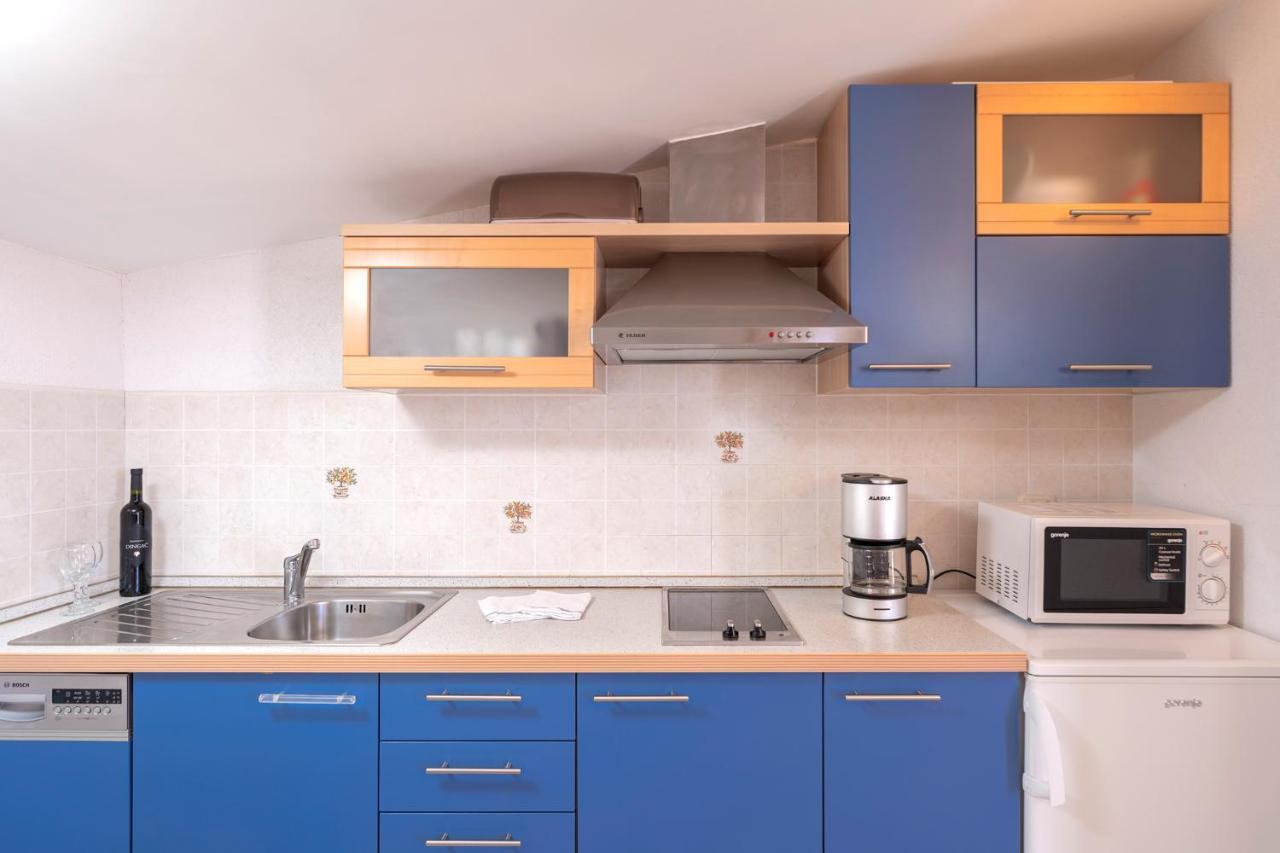 Apartma The Midpoint